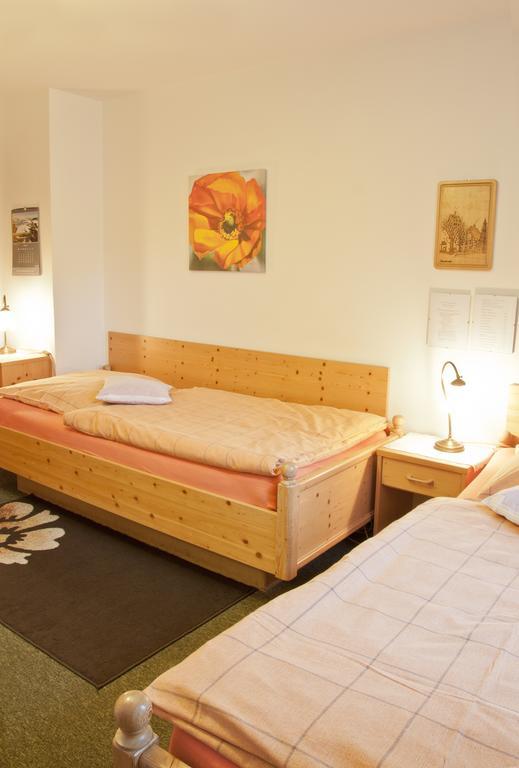 Fruehstuecks Pension Zum Postillion Klingenthal Esterno foto
